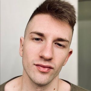 Meet your Posher, Seth